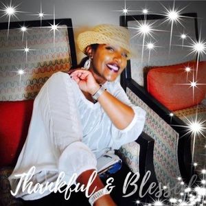 Meet your Posher, Latonya